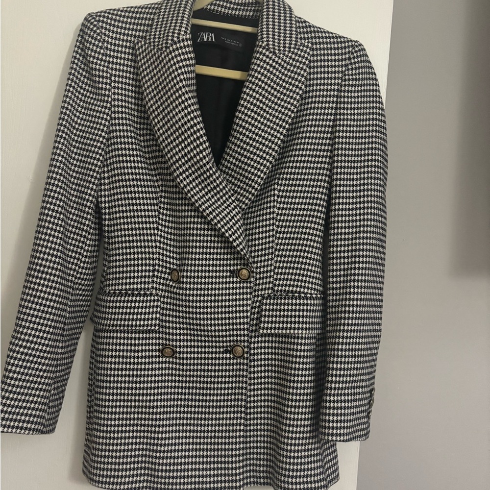 Zara Black and White Houndstooth Blazer